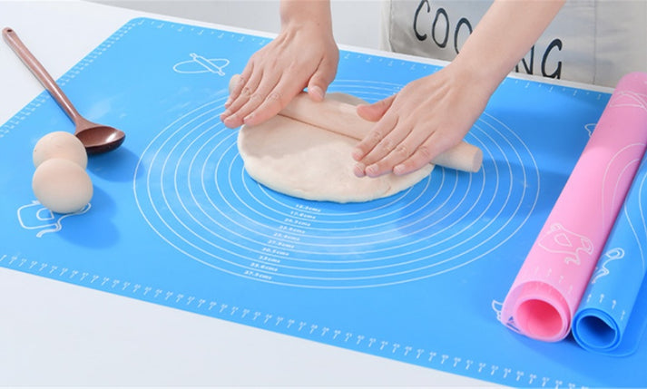 1 Pcs Non Stick Silicon roti mat for Kitchen Reusable Non-Stick Kneading Dough Mat