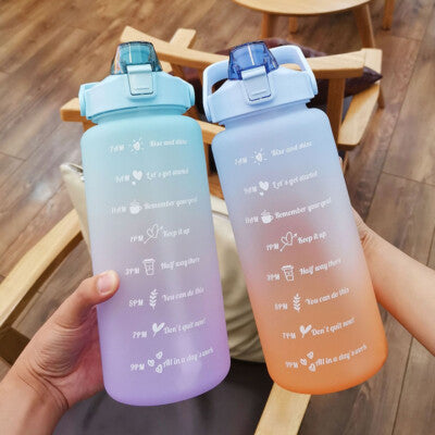 2L Large Capacity Water Bottle With Straw